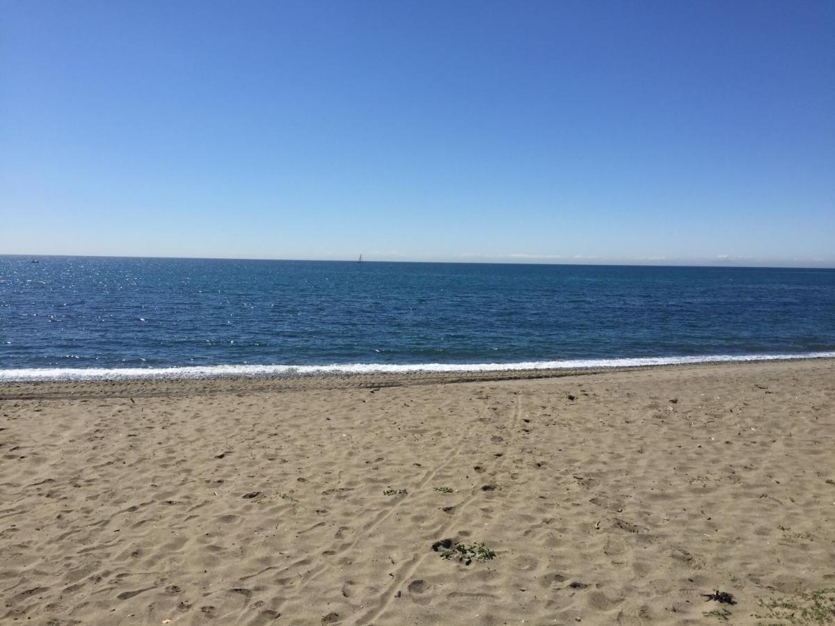 Beachside Естепона Екстер'єр фото